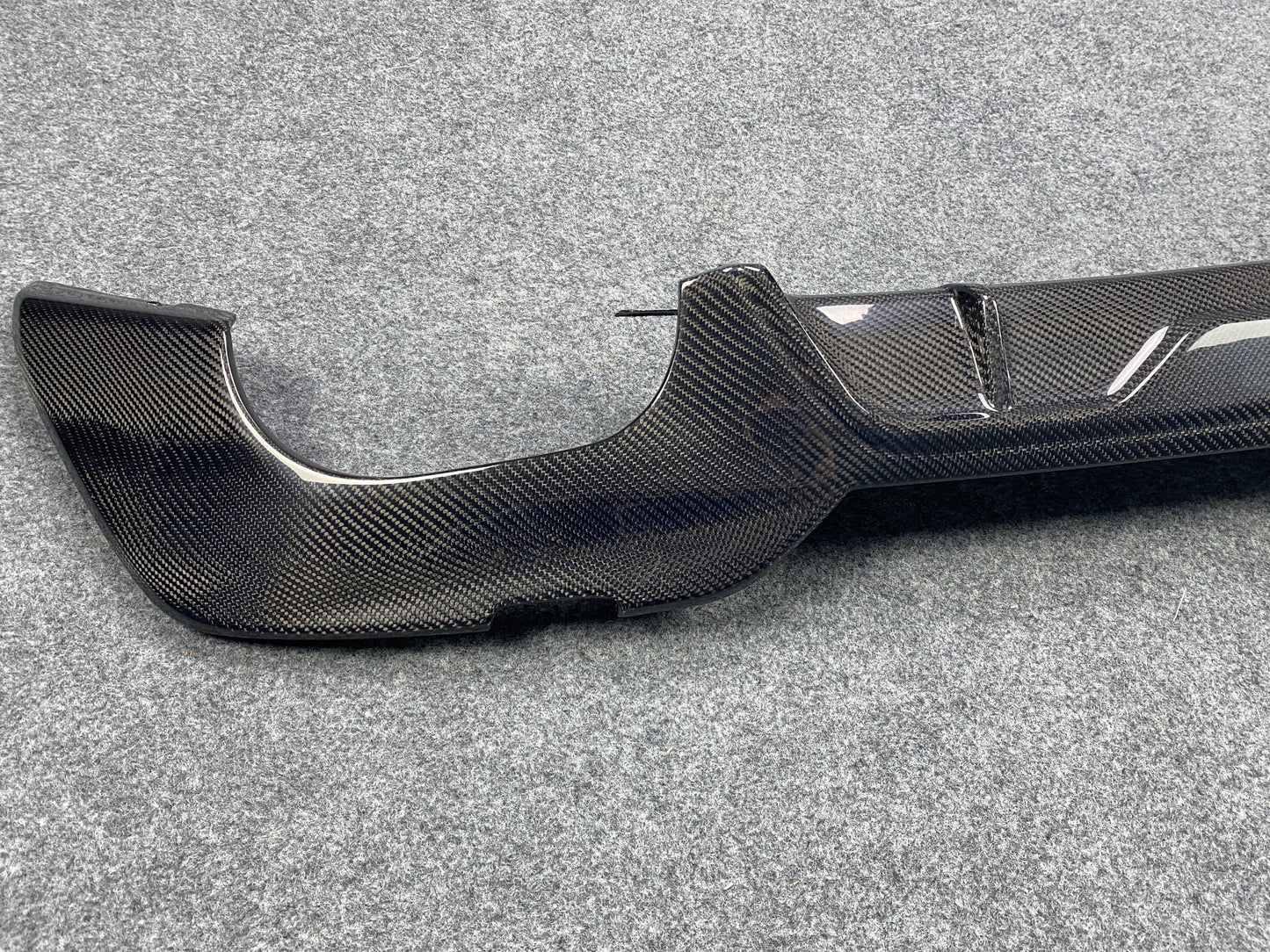 MP STYLE CARBON FIBER REAR DIFFUSER - BMW G20 3 SERIES