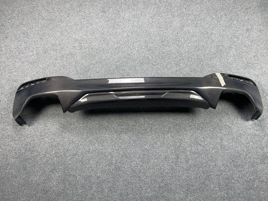 F2D STYLE CARBON FIBER REAR DIFFUSER - BMW G30 5 SERIES