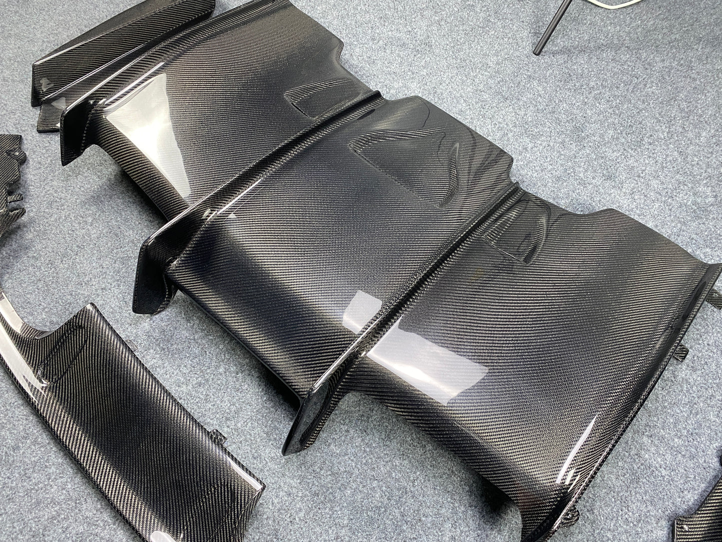 PSM STYLE CARBON FIBER REAR DIFFUSER - BMW F80 M3 & F82/83 M4