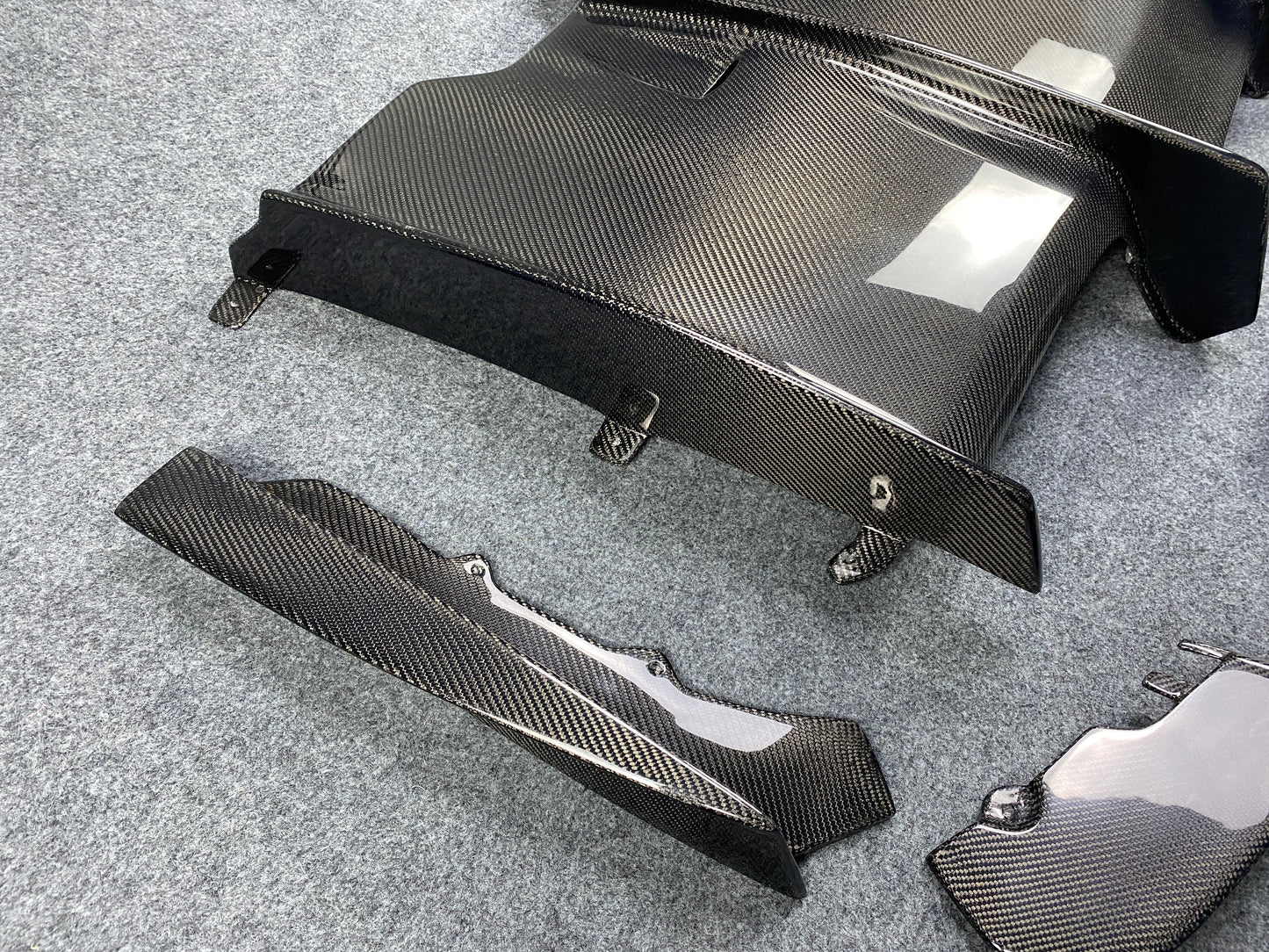 PSM STYLE CARBON FIBER REAR DIFFUSER - BMW F80 M3 & F82/83 M4