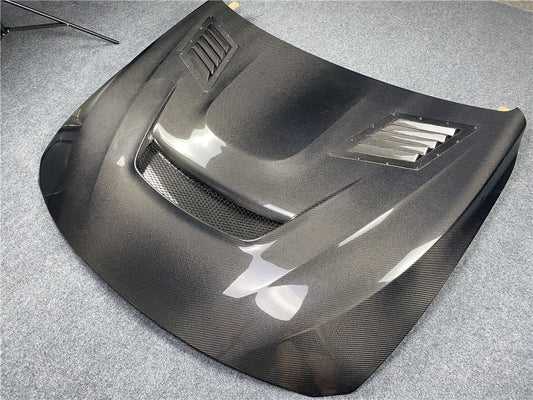 VRS STYLE CARBON FIBER FRONT HOOD - BMW F80 M3 & F82/F83 M4